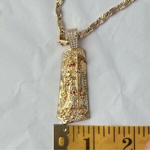 New Santa Muerte medal with unisex chain 22” Gold Laminated material